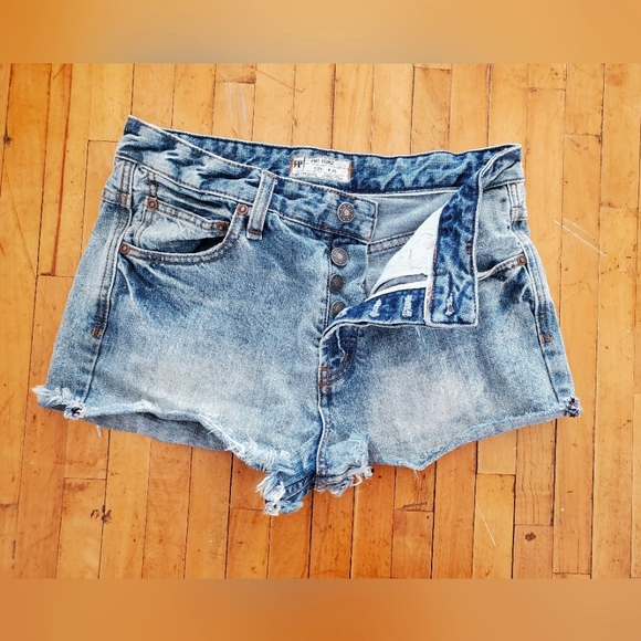 Free People Jean Shorts - Picture 3 of 7